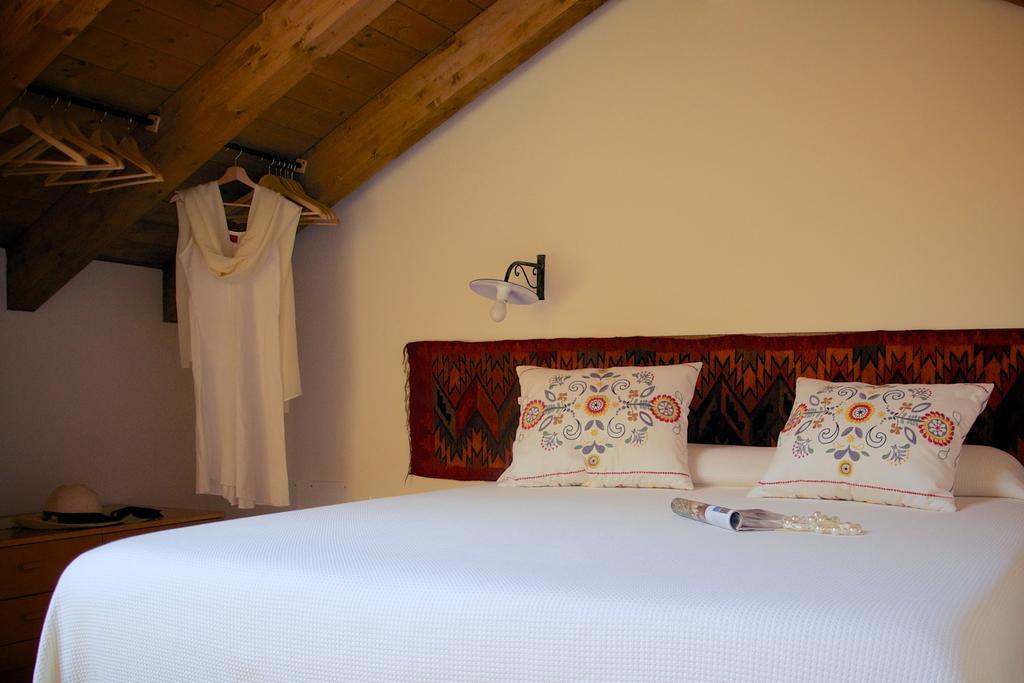 Cascina Delle Mele Bed & Breakfast Vittuone Exterior photo